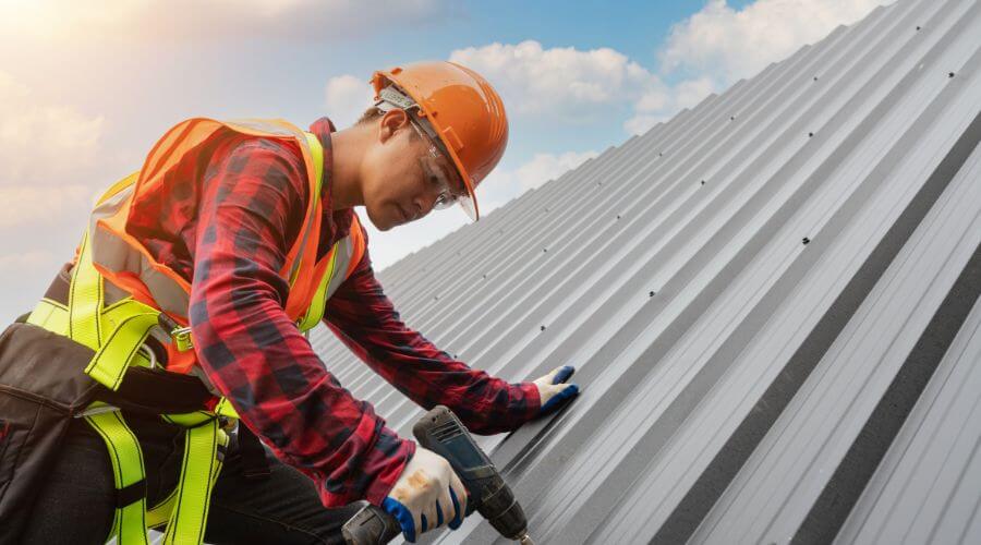 Owens Corning roofing contractor in Sigourney, IA